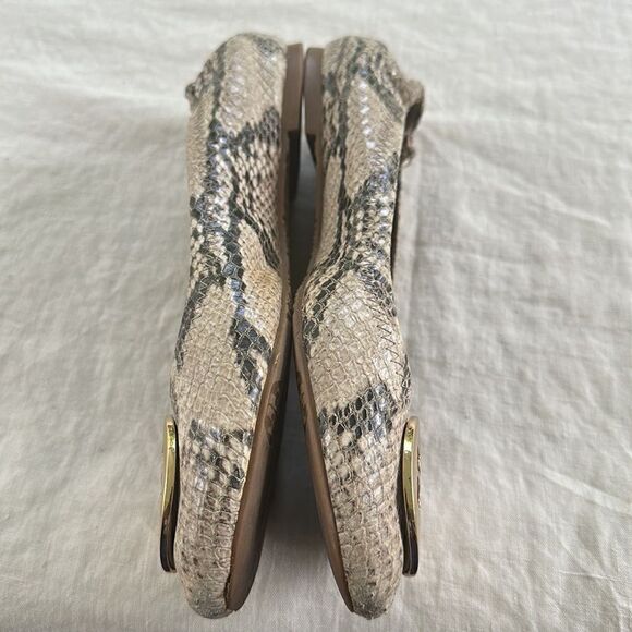 Tory Burch Reva Snake-Print Ballerina Flat,  Roccia 6.5 - Picture 5 of 9